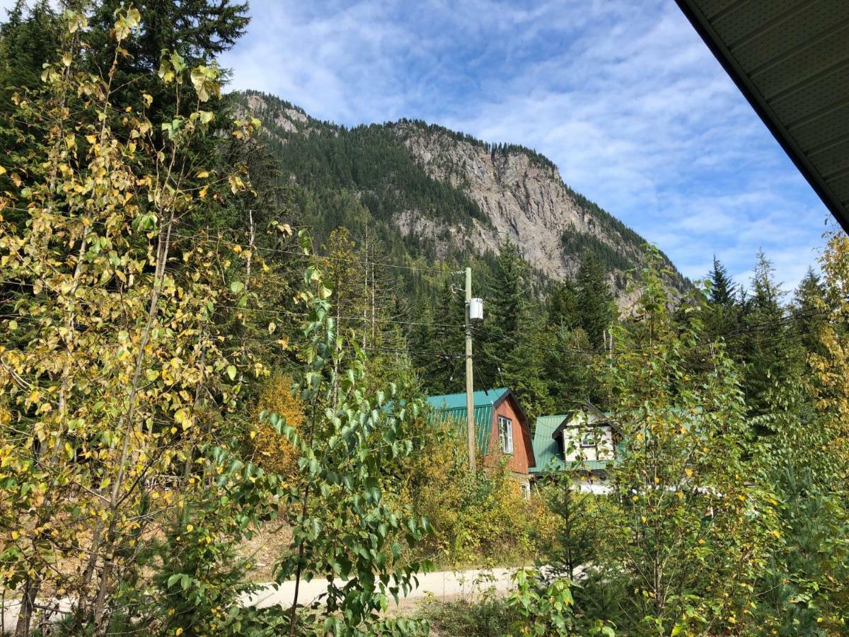 Peaks Lodge Revelstoke Dış mekan fotoğraf